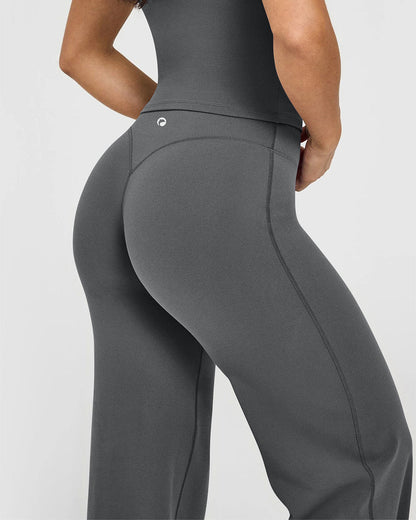 LuxeFlex™ - Straight Leg Pants
